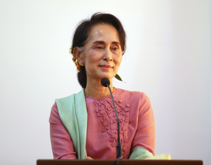 myanmar-aung-san-suu-kyi.jpg